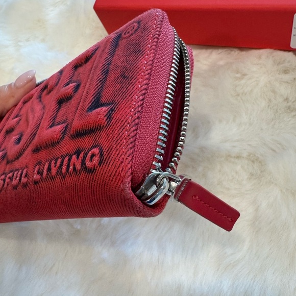 DIESEL Red Denim Zip-Around Continental Wallet - Picture 7 of 10